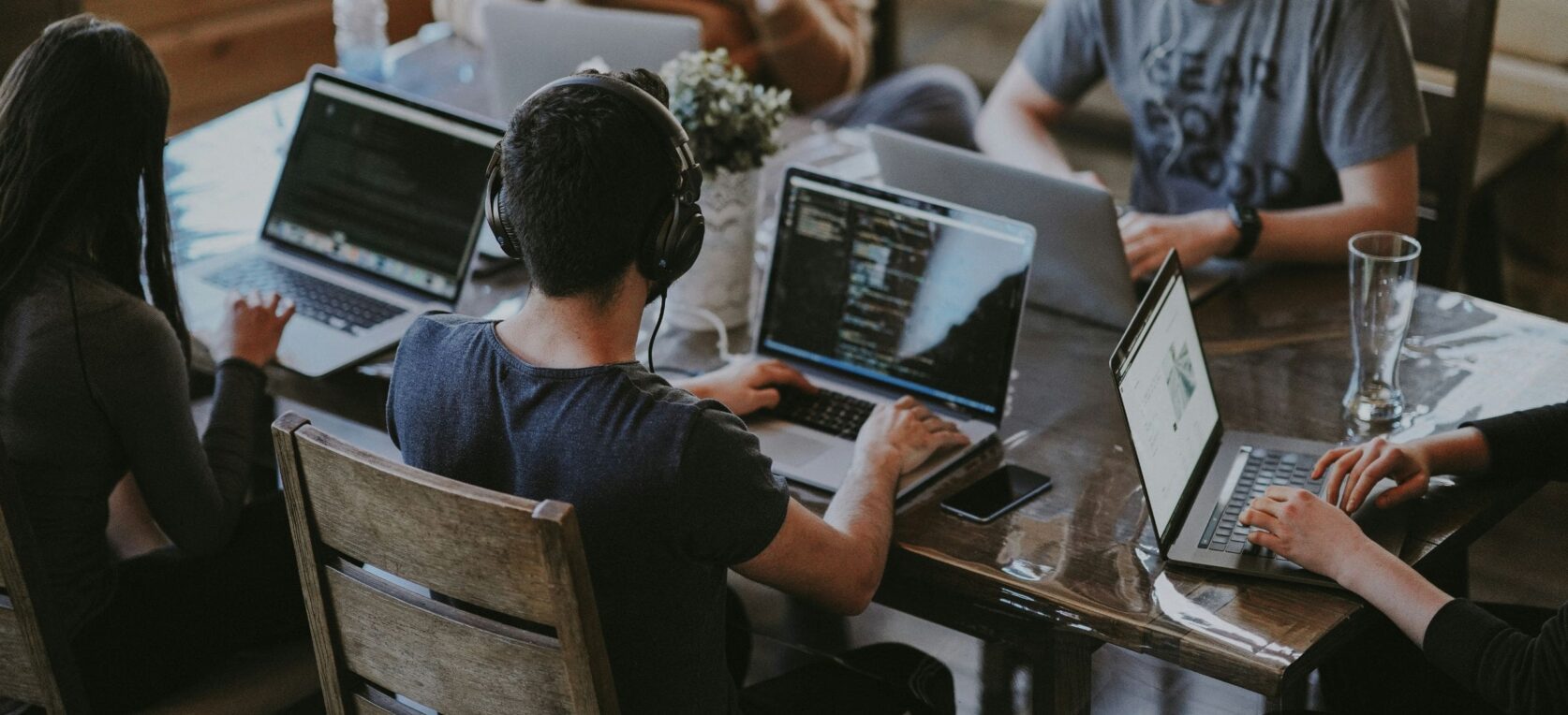 Why You Need an Employee Experience Strategy For a Global Workforce